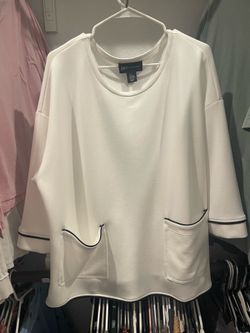 Jones New York White Pullover Top