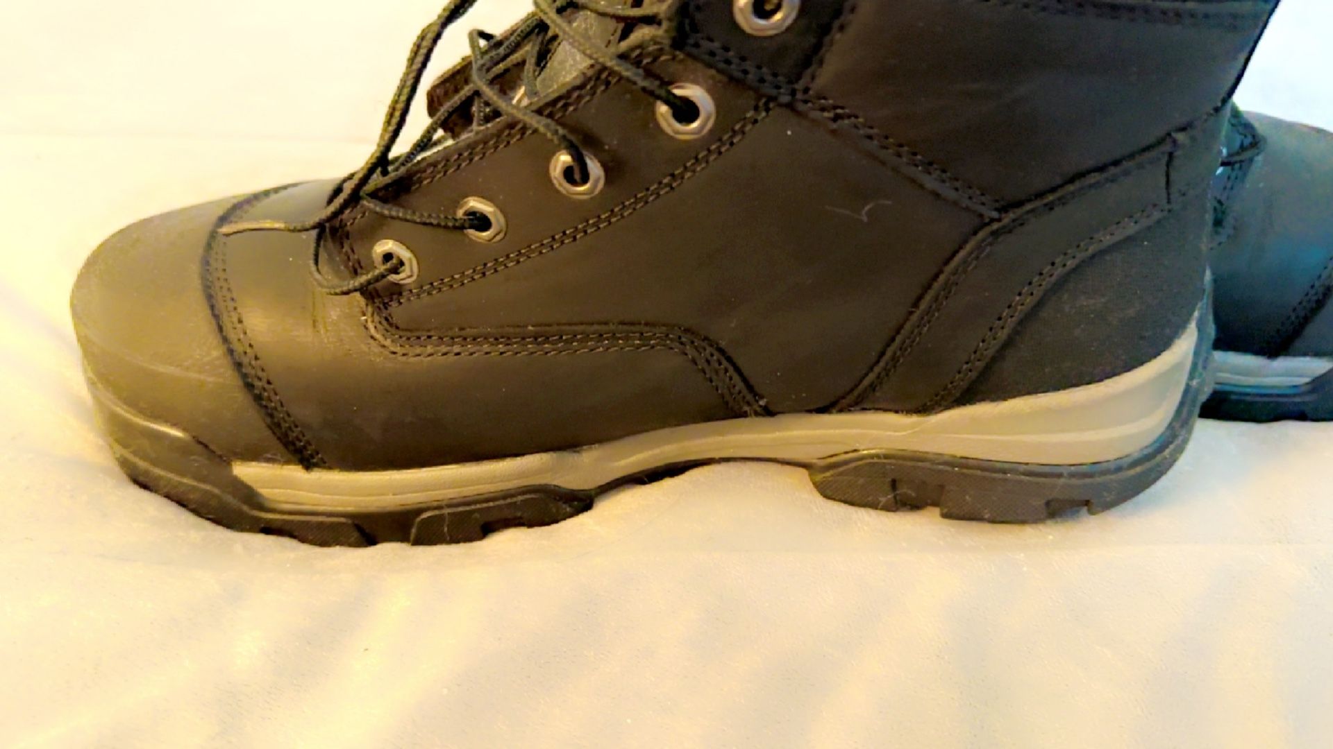 Work boots Size 12