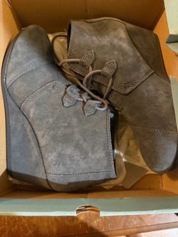 Tom’s Booties