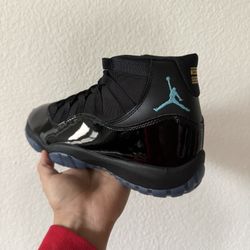 Jordan 11 Gamma Blue