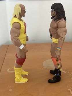 WWE Hulk Hogan & Ultimate Warrior Collectibles – Tribute Set