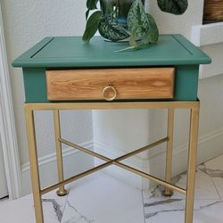 Small Accent Table 