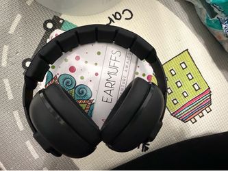Noise cancelling headphones for baby