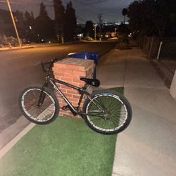 Throne 27.5
