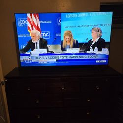 65 Inch Samsung Smart TV 