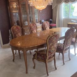 Elegant Dining Table