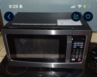 2 Brand New Microwaves Out The Box