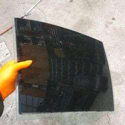 Bmw Rear Glass Window 