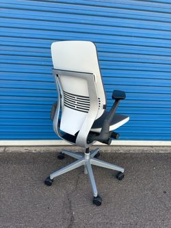 Steelcase Gesture office chair 2021