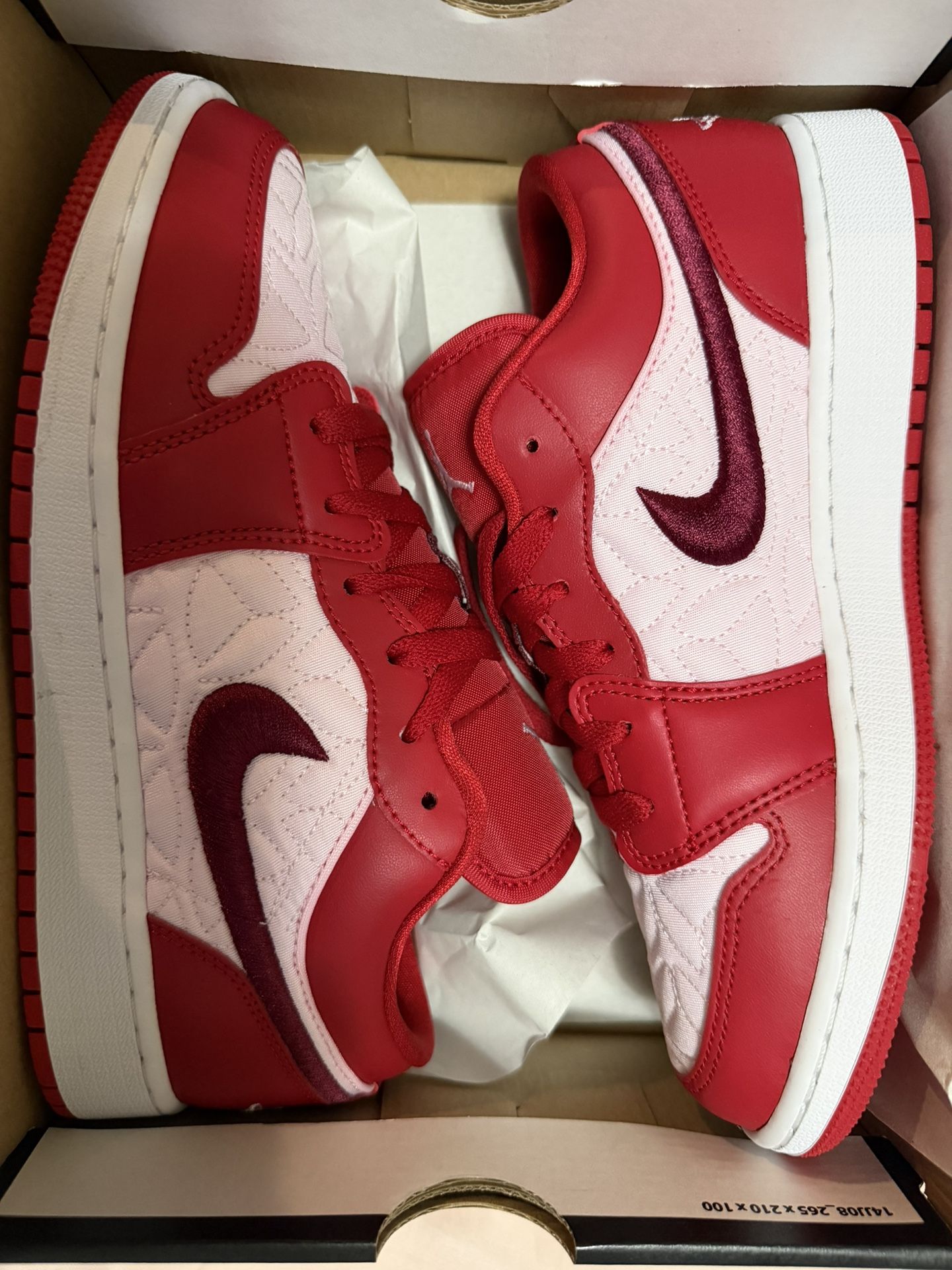 Jordan 1 SE