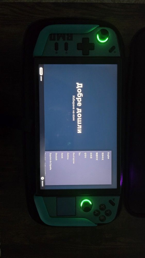 Lenovo Legion Go - 16GB with 1TB SSD - SteamOS