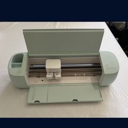 Brand New Cricut Explore 3