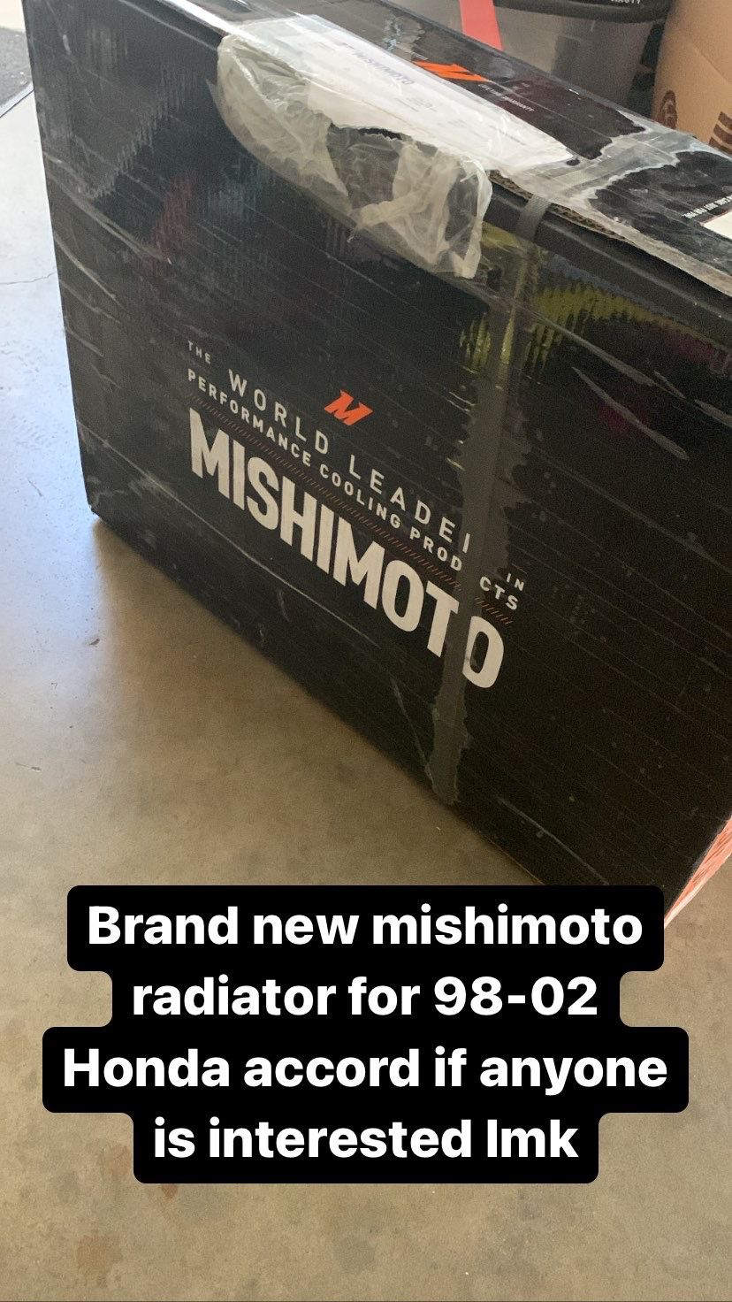 Mishimoto Radiator 98-02 Accord