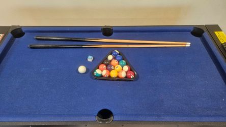 Triumph 54 inch  game table