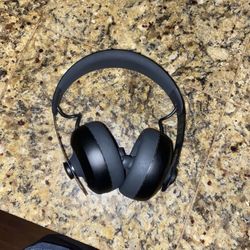 Nuraphone Headphones