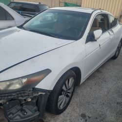 A Mitad De Precio Las Partes 