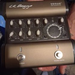 L.R Baggs Guitar Pedal