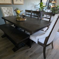 Dining Set