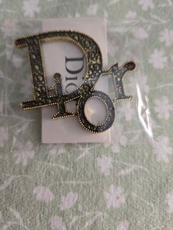 Brooch