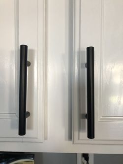 New 15 cabinet doors Handles