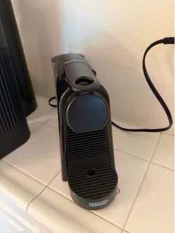 Nespresso Essenza Mini Espresso Machine by De’Longhi – Works Great