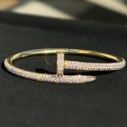 Jewelry Cartier STYLE 18k solid Yellow Gold Pave VS natural diamonds 5.50CTW nail bangle 7.50” 23.90grams 4.50mm