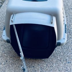 Durable Pet Carrier 