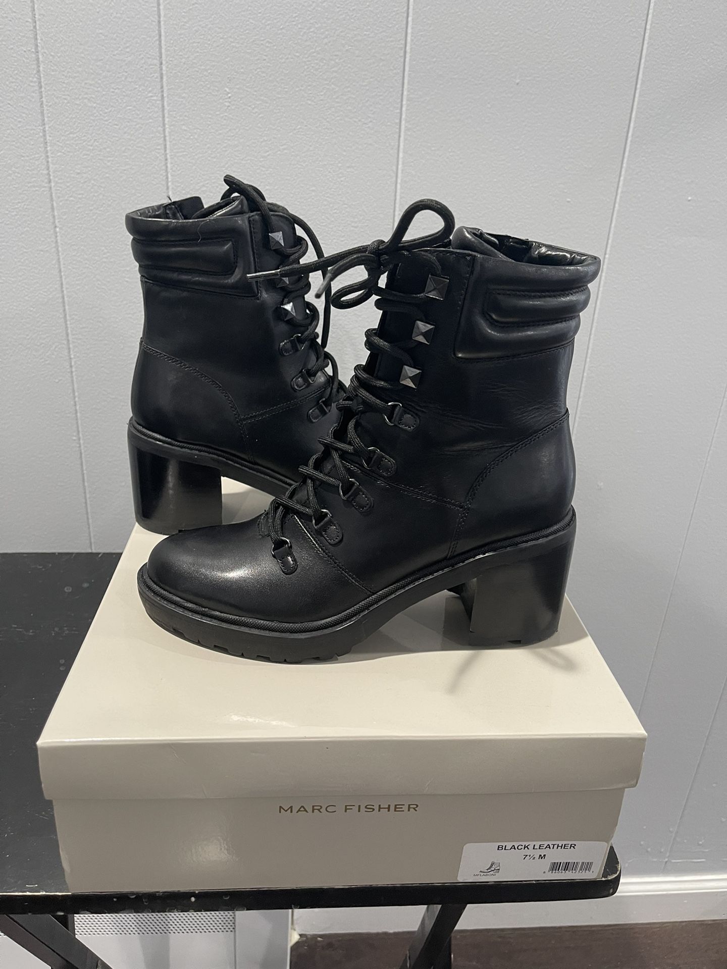 Marc Fisher Laboni Boots 7.5