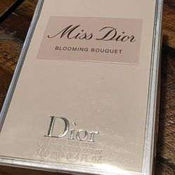 Miss Dior Blooming Bouquet