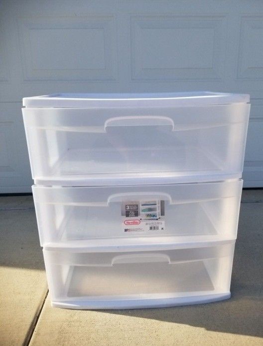Like New Sterilite Storage Drawer, 3 Drawer Wide Plastic Storage Cart with Clear Pull Out Drawers, White