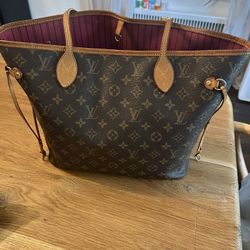 Louis Vuitton Neverfull MM