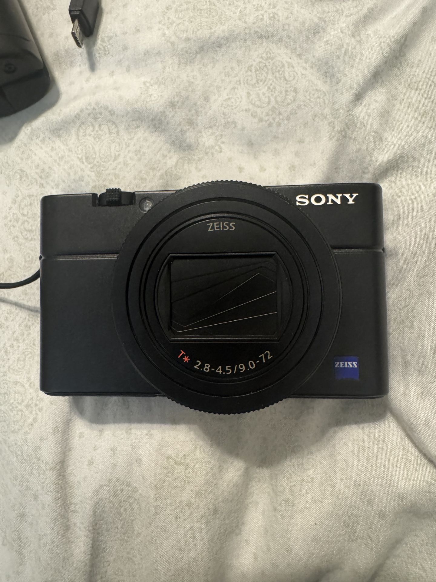 Digital camera