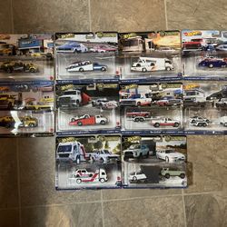10 Hot Wheels Team Transports 