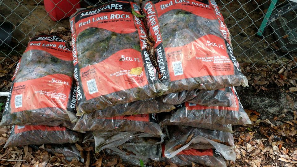 Sunscapes Red Lava Rock 0.5 Cubic Feet (16 Bags)