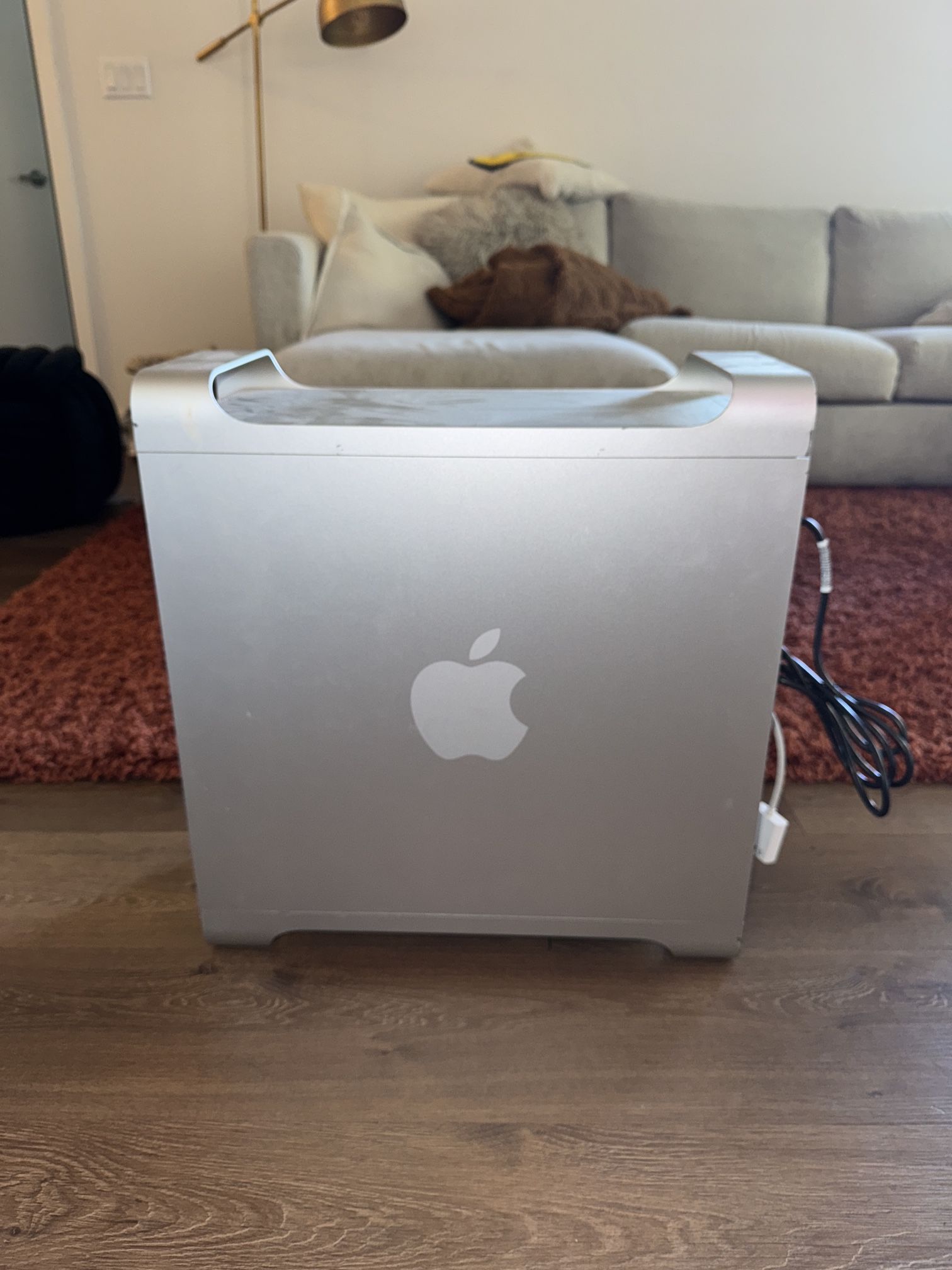 2012 Mac Pro (12-core, 32 GB, 1 TB SSD )