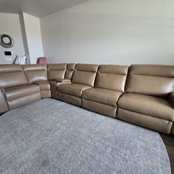 Macy's Leather Reclining Sectional Sofa- Free Delivery 