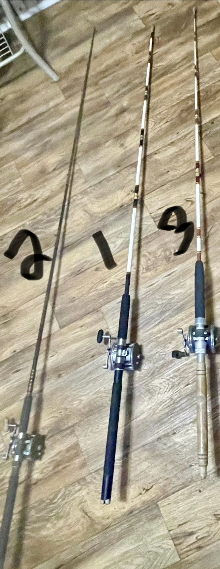 5 Fresh/Salt Water Fishing Rods/Reels Combo