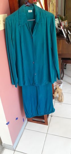 Great Ladies Pant Suit