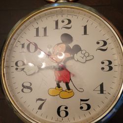 Mikey Mouse Clock Vintage