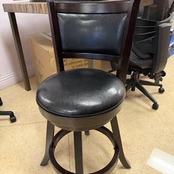 Brand new counter height bar stool