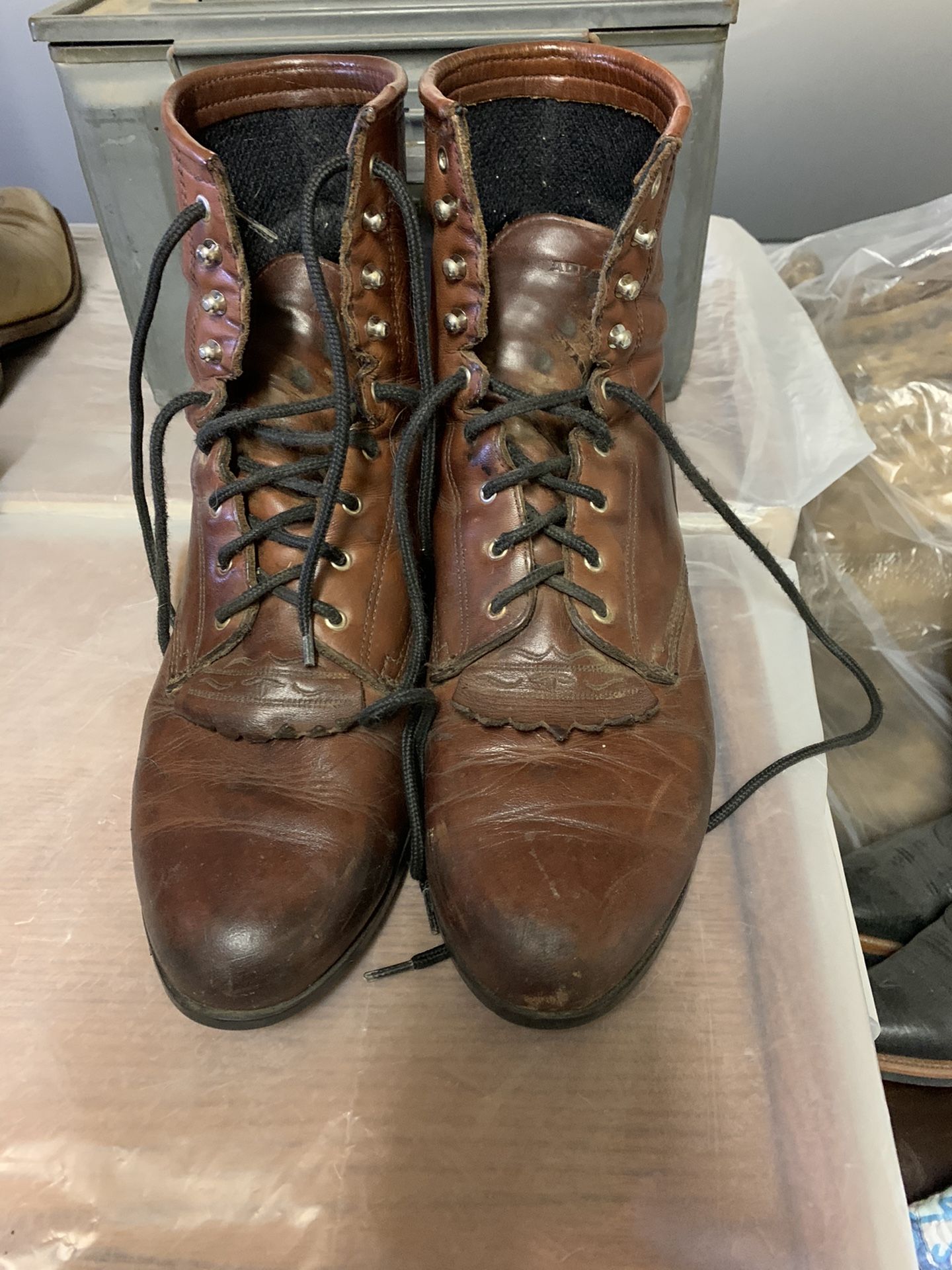 Ariat  Boots Size 10