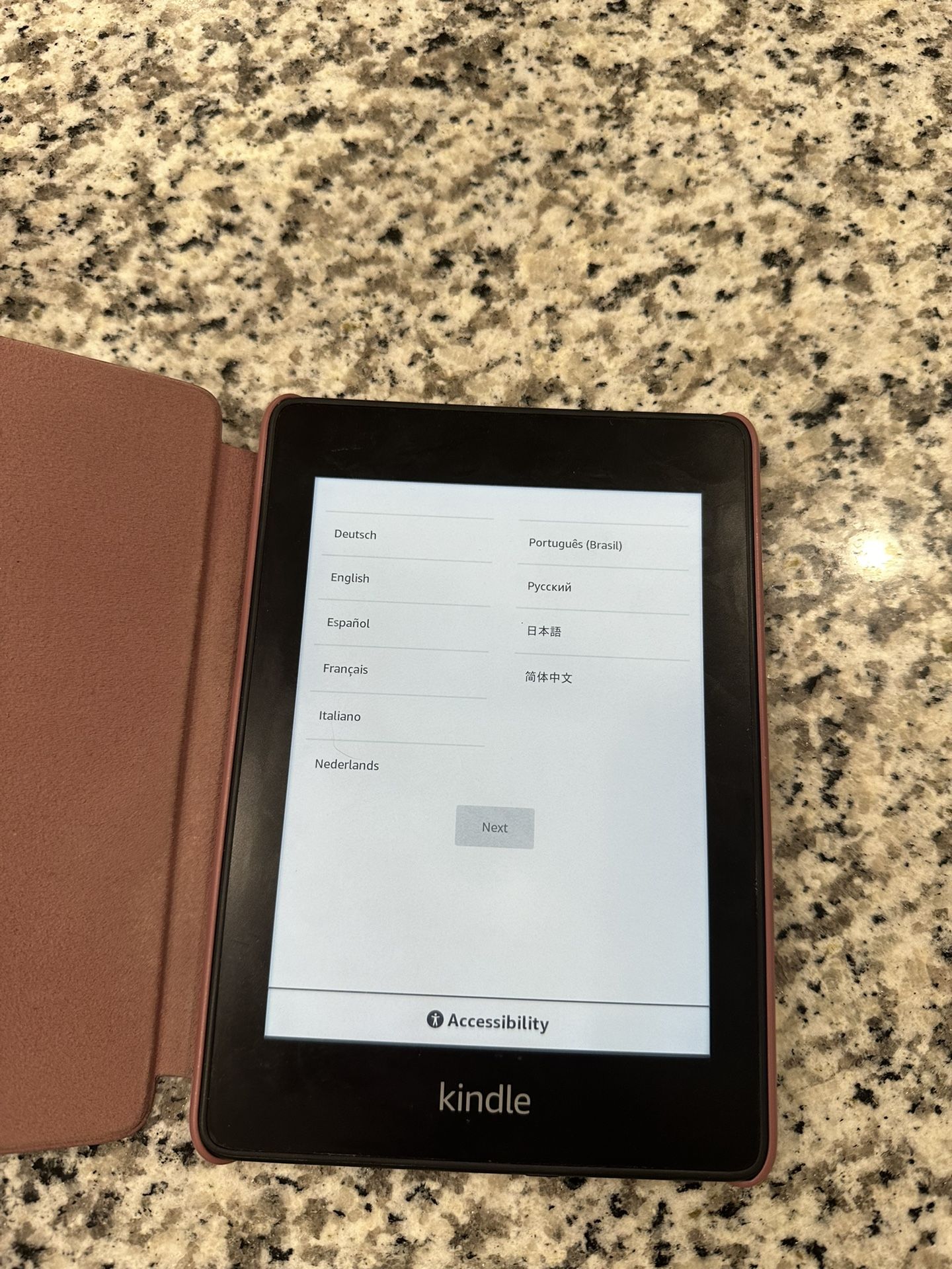 Kindle Paperwhite (10th Gen) + Leather Case