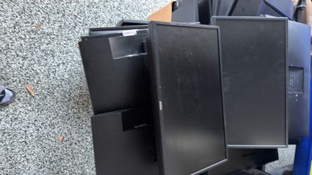 Dell 24” Professional IPS Monitor – $10 obo