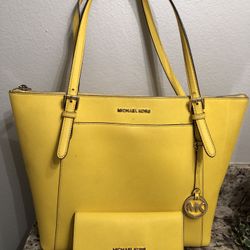 Michael Kors Purses 