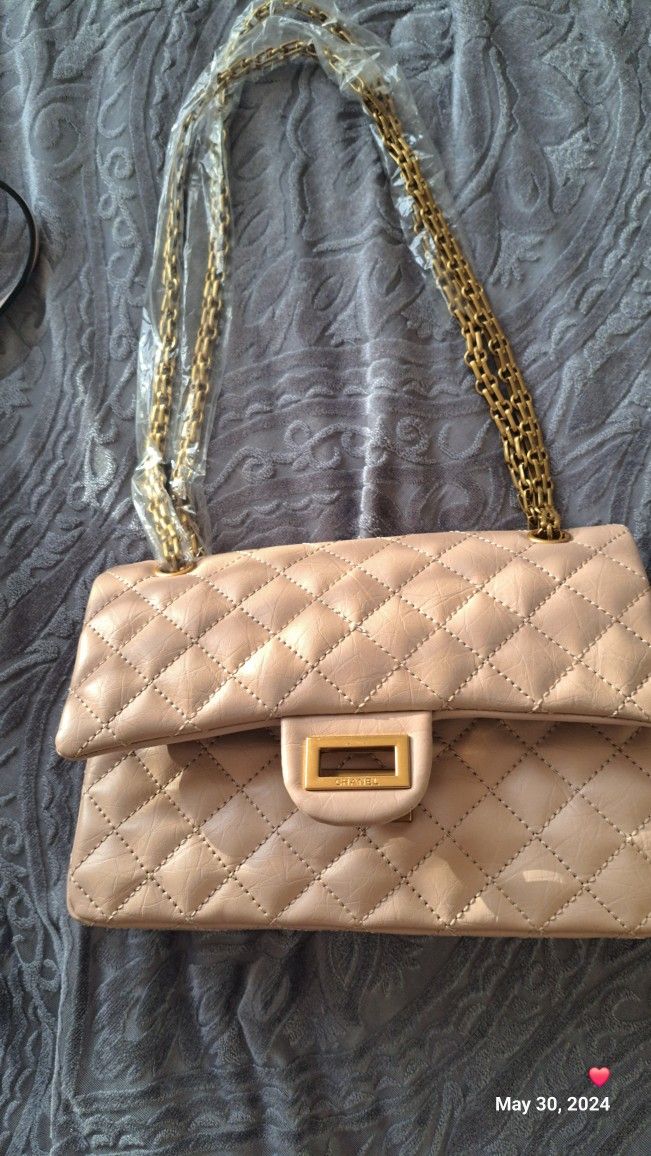 Chanel Reissue 226 19S Pink Quilted Aged Calfskin Bag