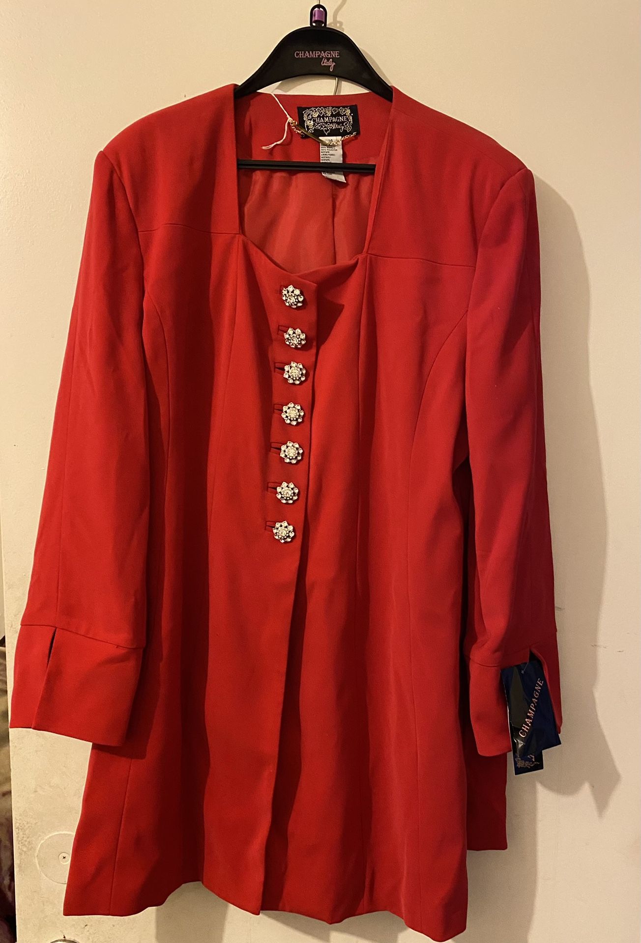 Brand New Champagne Italy Size 14 Two Piece Suit
