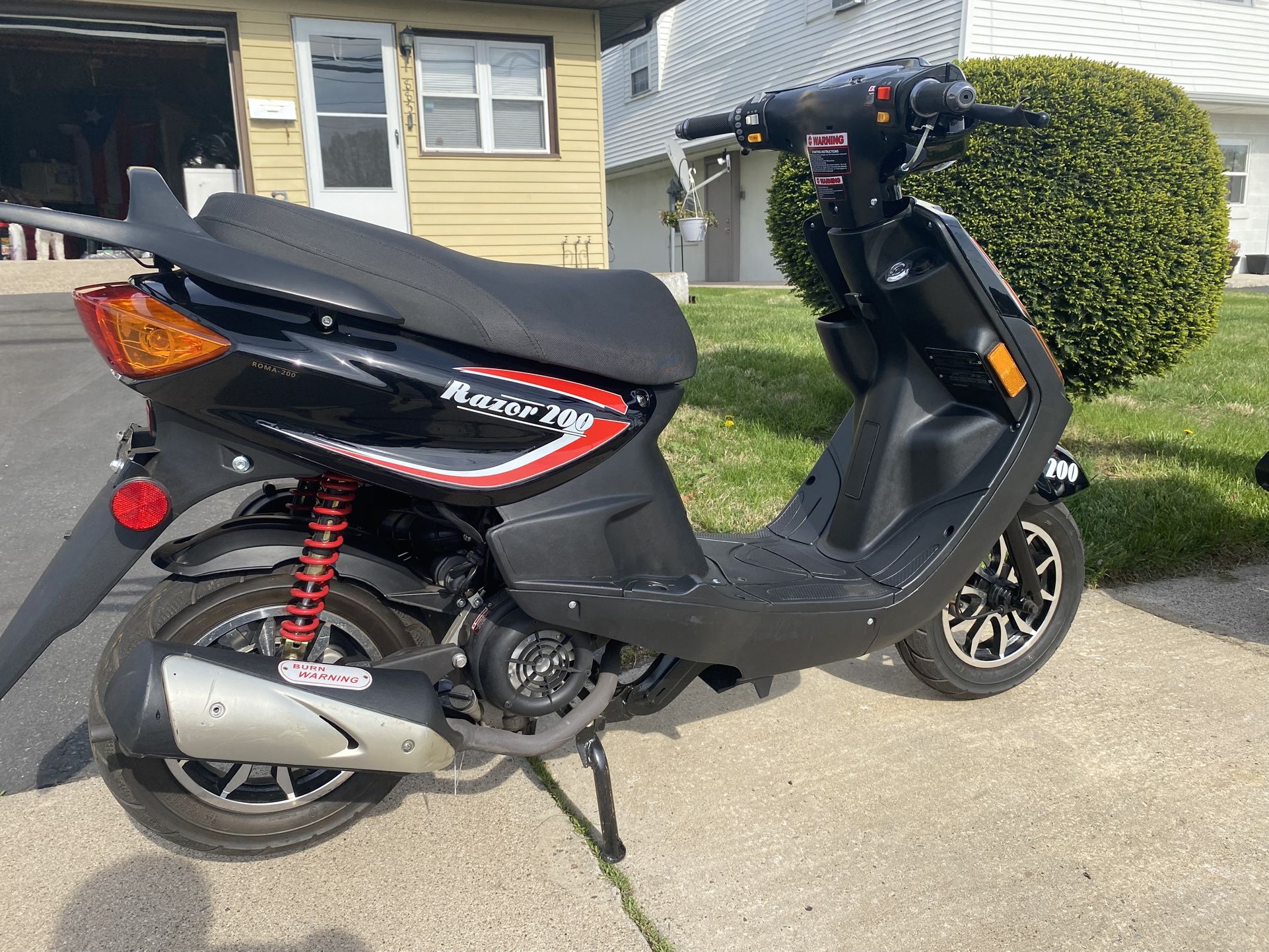 2024 Moped