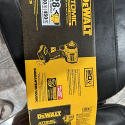 Dealt 3/8 Impact Wrench