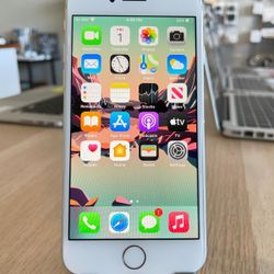 Apple IPhone 7 32GB UNLOCKED