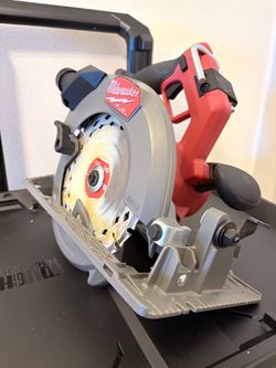 M18 FUEL 7-1/4" Circular Saw 2834-20 Milwaukee (Tool Only)